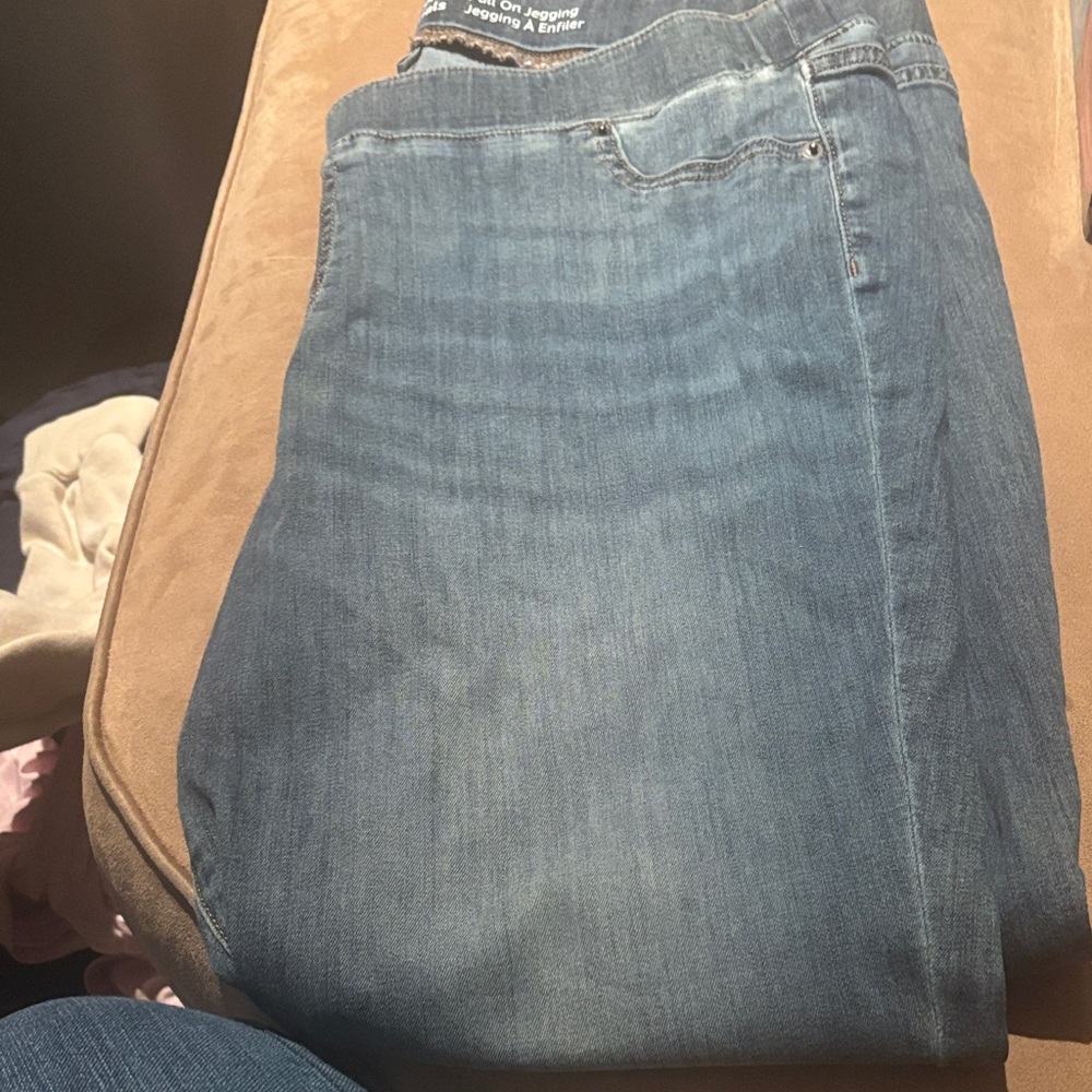 Women's Blue Jeans